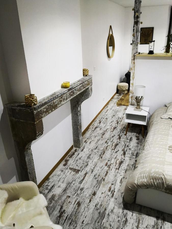 Studio Zen Et Cosy, Neuf En Pleine Ville Saint-Claude Eksteriør bilde